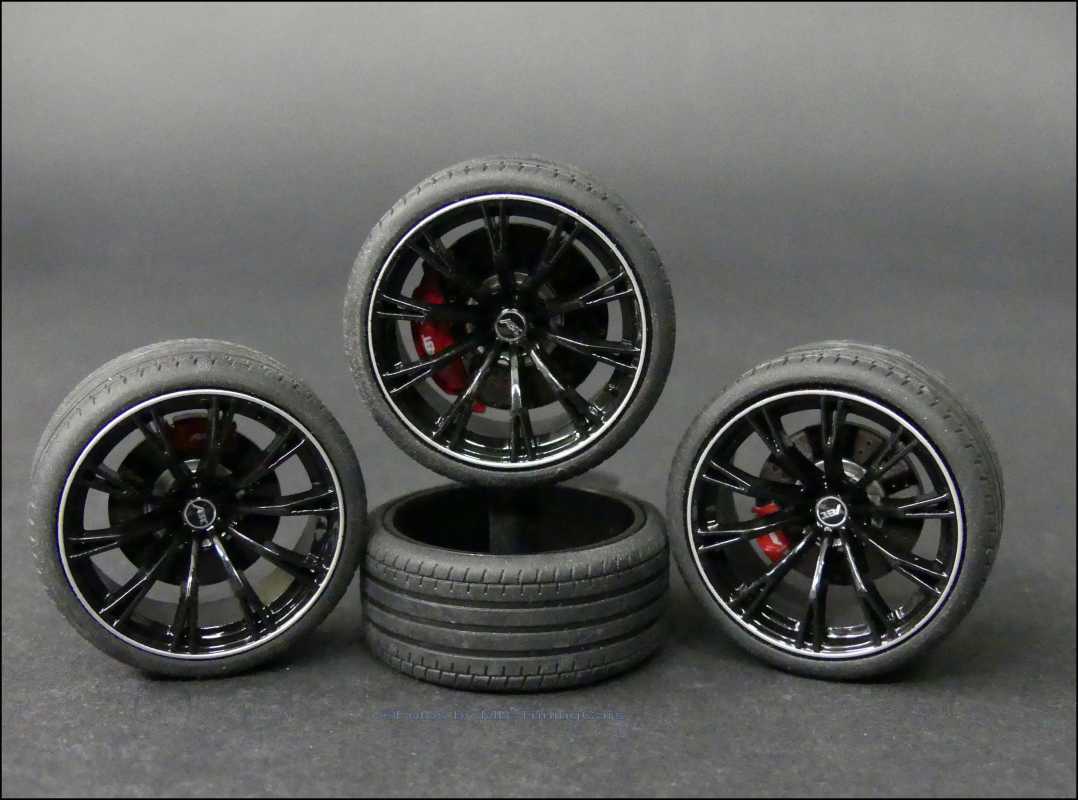 1:18 Audi RS6+ ABT ASIA EDITION Rim Size